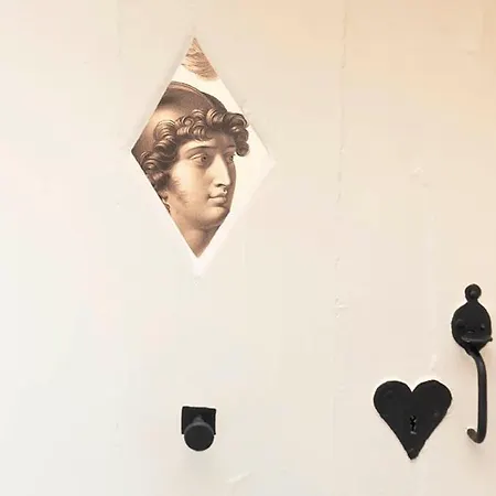 Les Myrrhophores Et