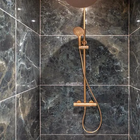 Panzió Les Myrrhophores Et Spa, D'hotes Et De Charme