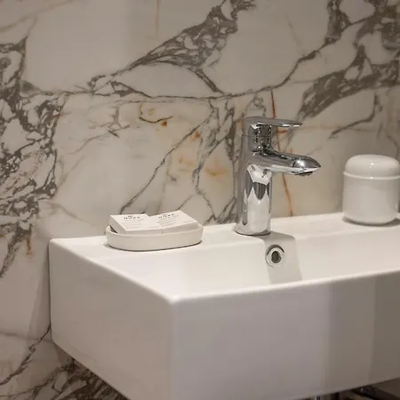 Panzió Les Myrrhophores Et Spa, D'hotes Et De Charme 4*