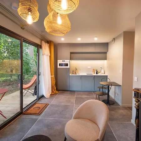 Bed & Breakfast Les Myrrhophores Et Spa, D'hotes Et De Charme Abbeville